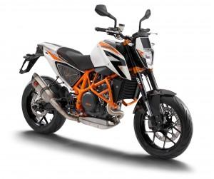 KTM richiama le 690 Duke e Duke R