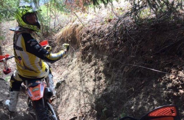 In Val di Susa cavi killer contro i motociclisti