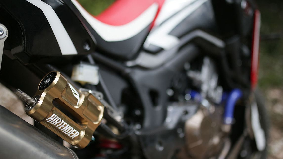 Air Tender: come funzionano le sospensioni italiane dell’Africa Twin