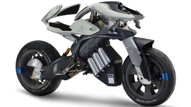 Yamaha MOTOROiD, la moto che Manga