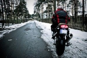 Pneumatici moto: in inverno anche le due ruote vogliono le “scarpe” adatte