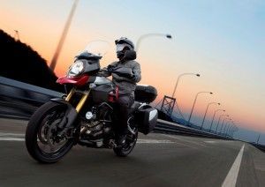 Tempo di vacanza: tutti in moto, ma sempre con prudenza