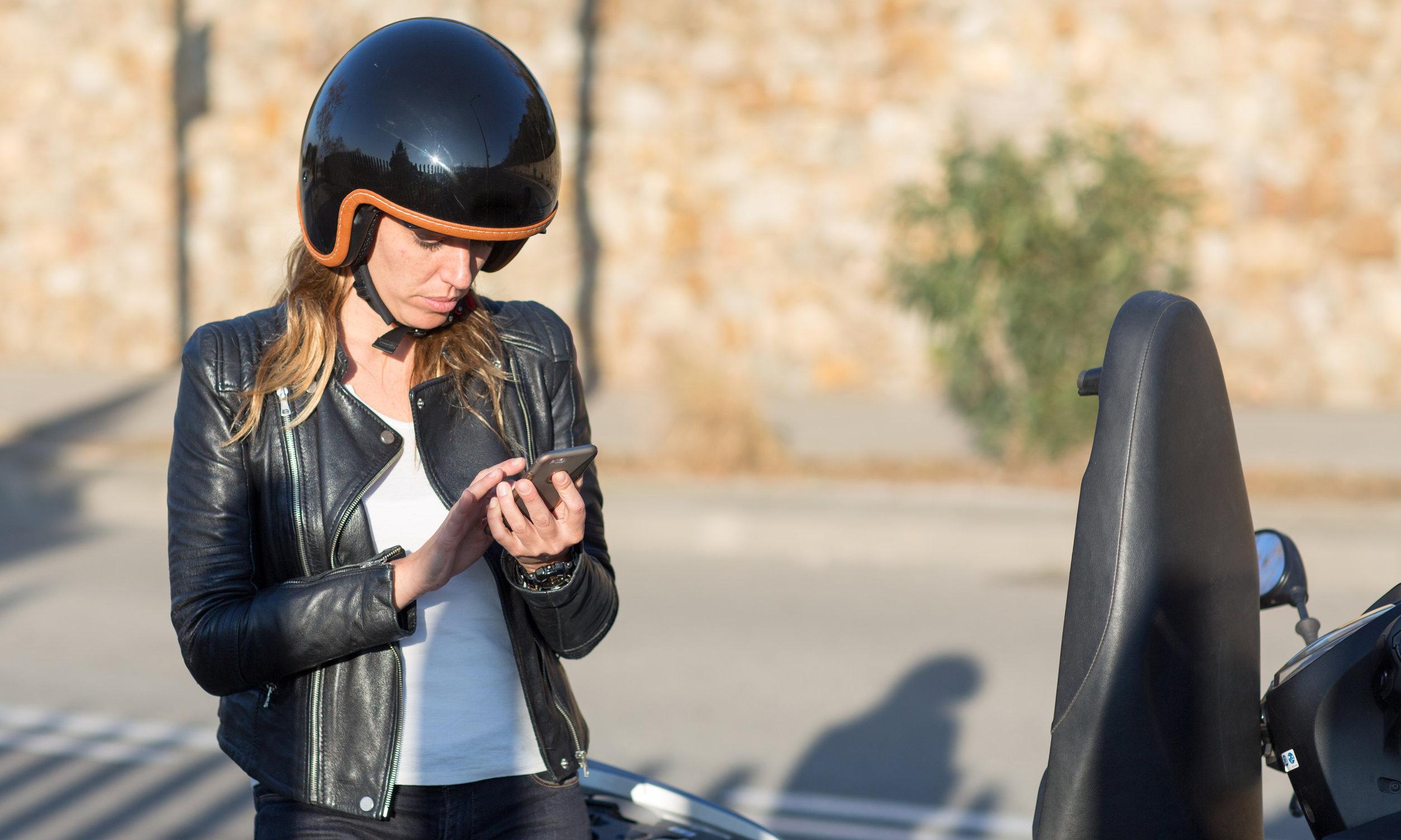 Riattivare assicurazione moto sospesa: procedura e costo
