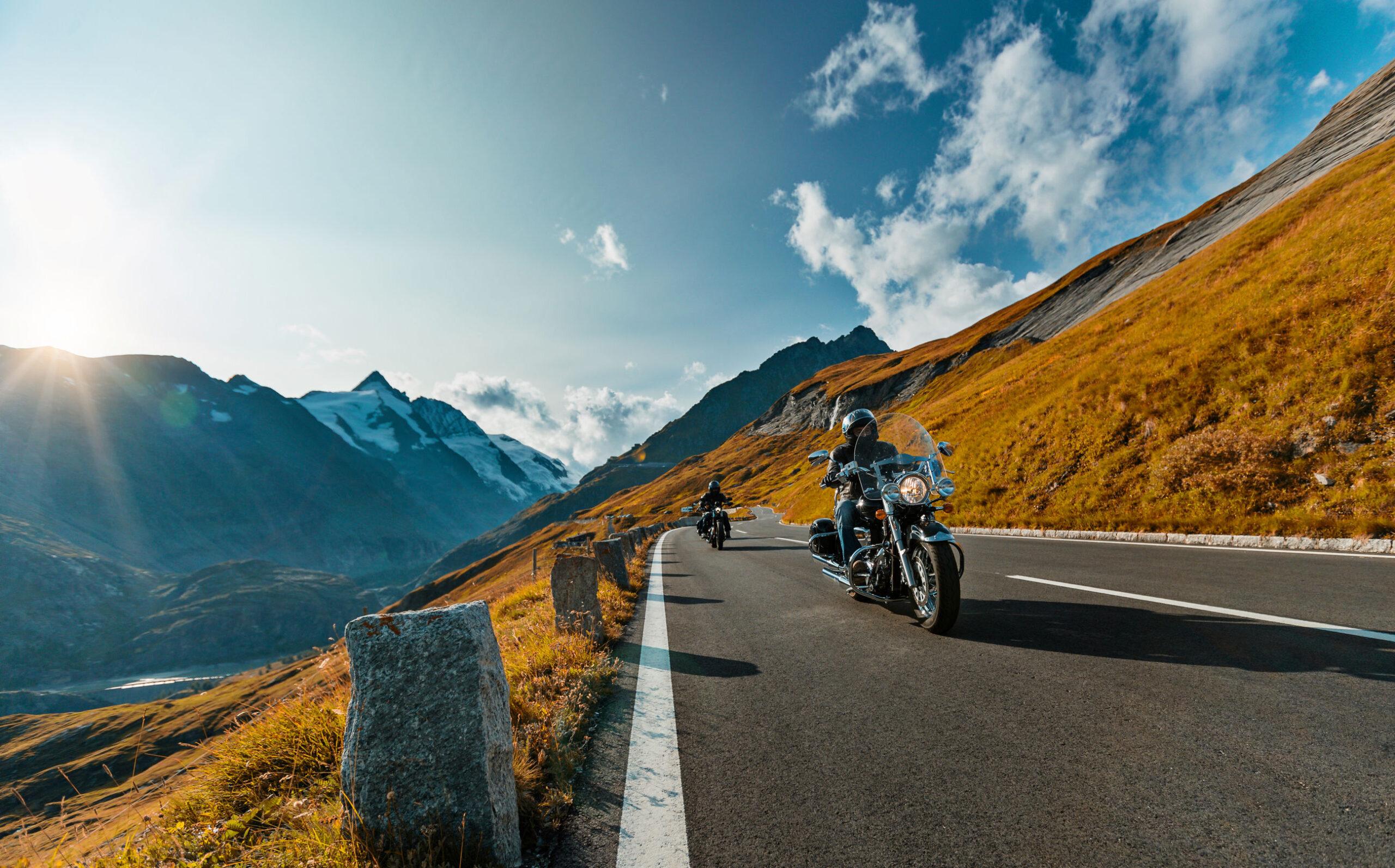 Viaggi in moto all’estero: 5 itinerari per l’estate 2024