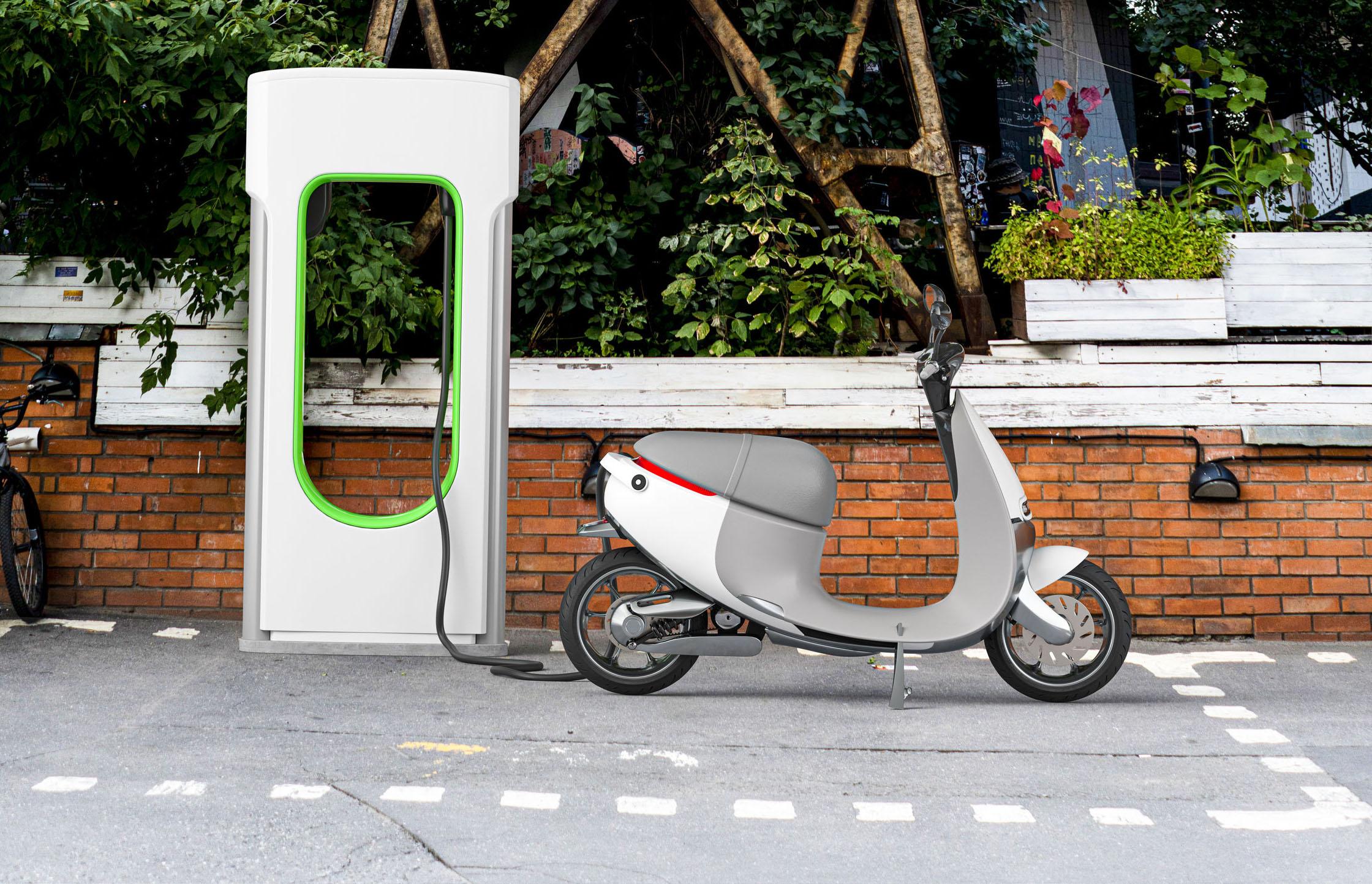 Scooter elettrici con l’Ecobonus 2022: al via le prenotazioni