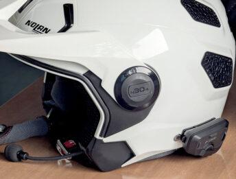 Come installare l’interfono nel casco